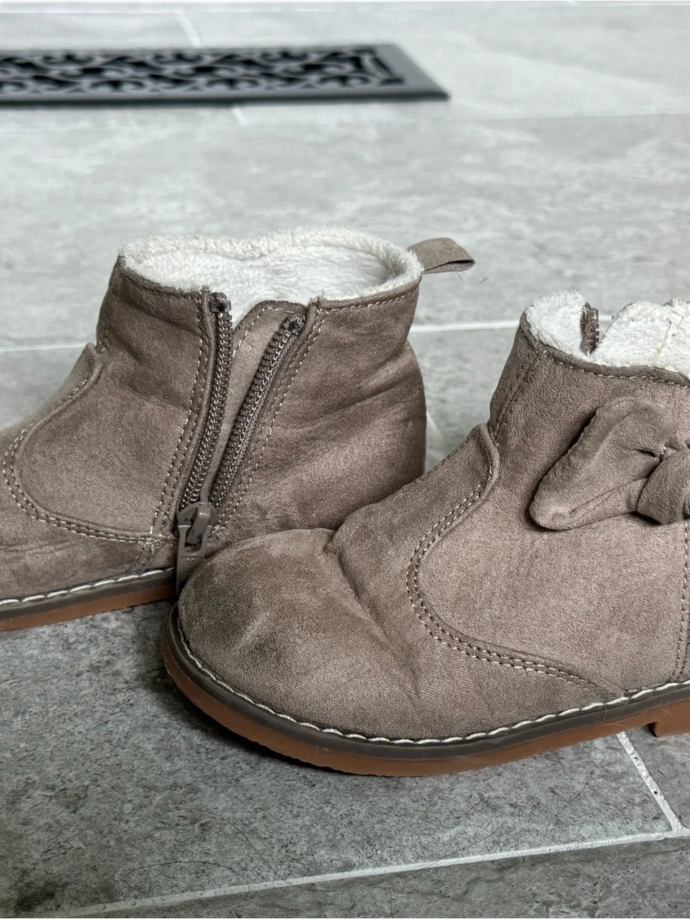 H&M Kids Taupe Bow Ankle Boots
